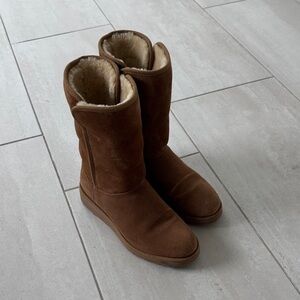 UGG Chestnut Shearling Boots